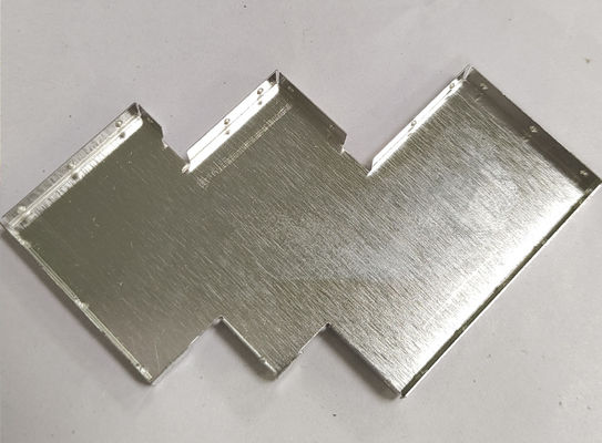 Yüzeyi cilalı özel metal CNC işlenmiş donanım parçaları
